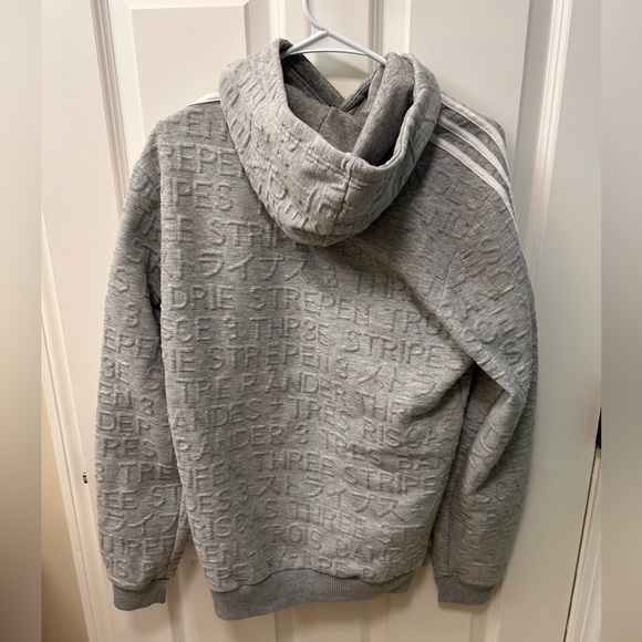 Men’s Medium Embossed Adidas Hoodie - Picture 5 of 5